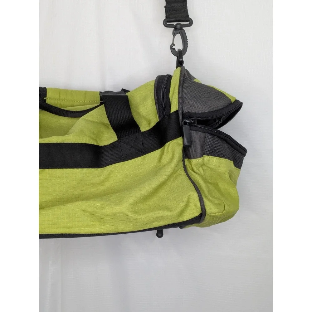 Eddie Bauer Duffle Bag 17